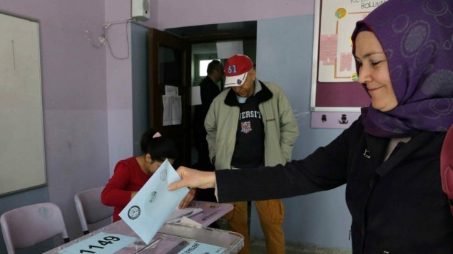 Protests of local election results in Turkey - ảnh 1